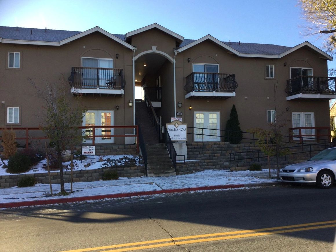 University Terrace - Studio in Reno